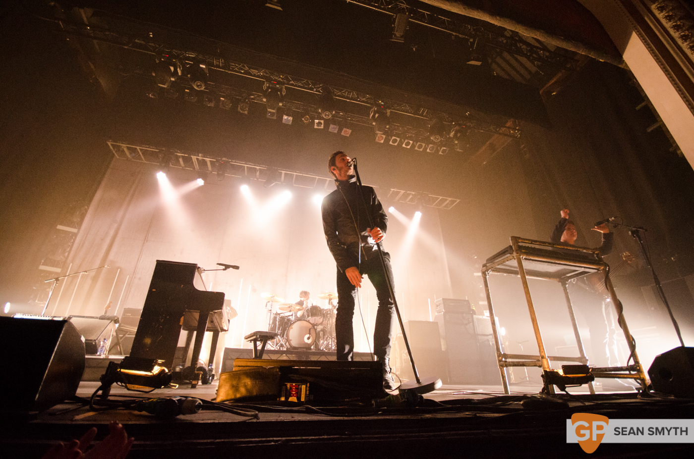 editors-at-the-olympia-theatre-by-sean-smyth-10-10-15-22-of-28_22100459691_o