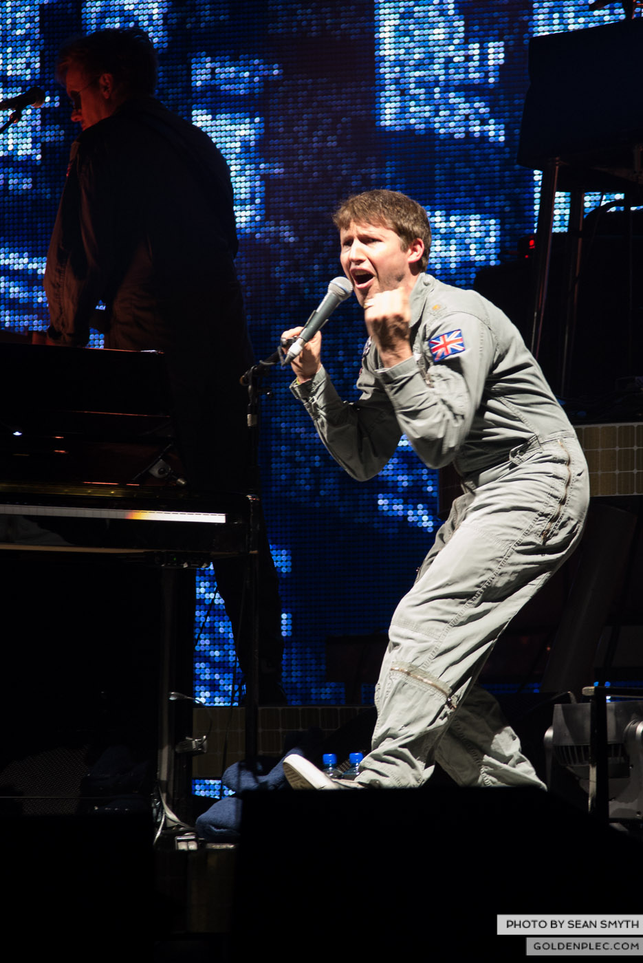 james-blunt-at-3arena-by-sean-smyth-20-11-14-13-of-29