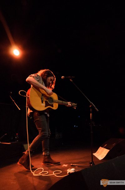 Alex Francis @ Vicar Street, Dublin by Sean Smyth (14-4-17) (2 of 6)