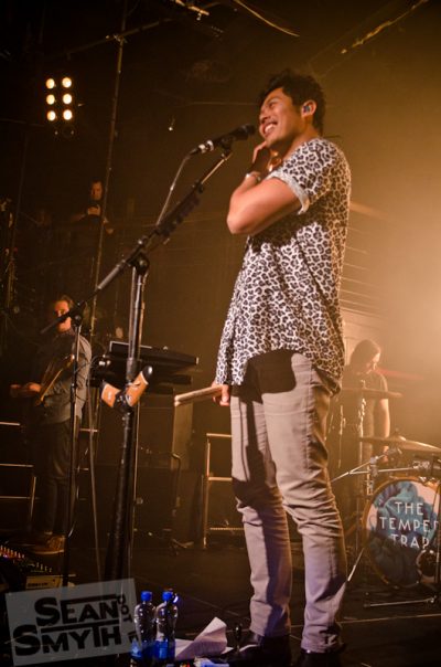 the-temper-trap–academy-by-sean-smyth-14_8049699150_o