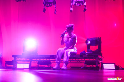 Gemma Dunleavy at 3Olympia Theatre on 1-04-22 by Sean Smyth (24 of 45)